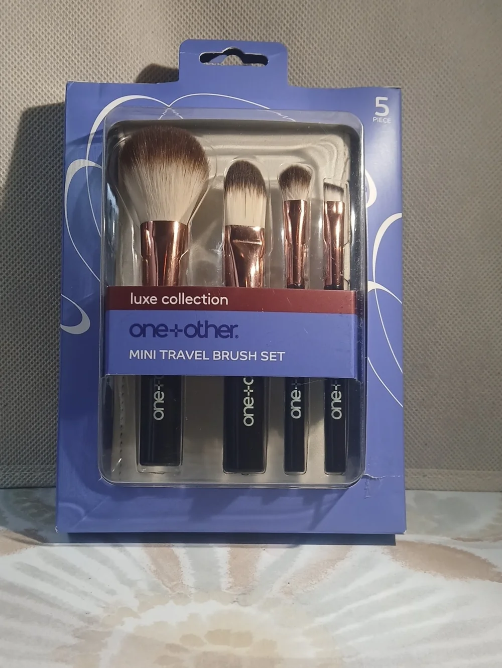 Mini Travel Brush Set in Rose Gold and Black